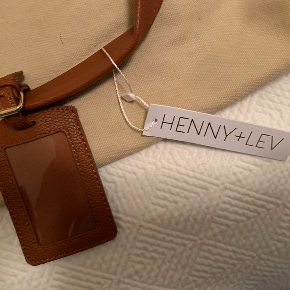 Henny + Lev - THE DUFFLE SET - Rachel Zoe Box of Style, Canvas Weekender & Pouch - Picture 11 of 14